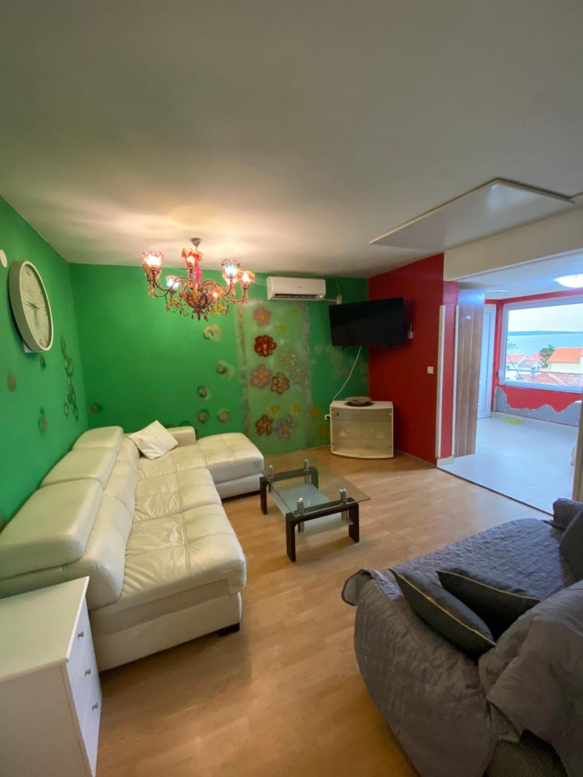 Apartments Chiara Rab Town Ngoại thất bức ảnh